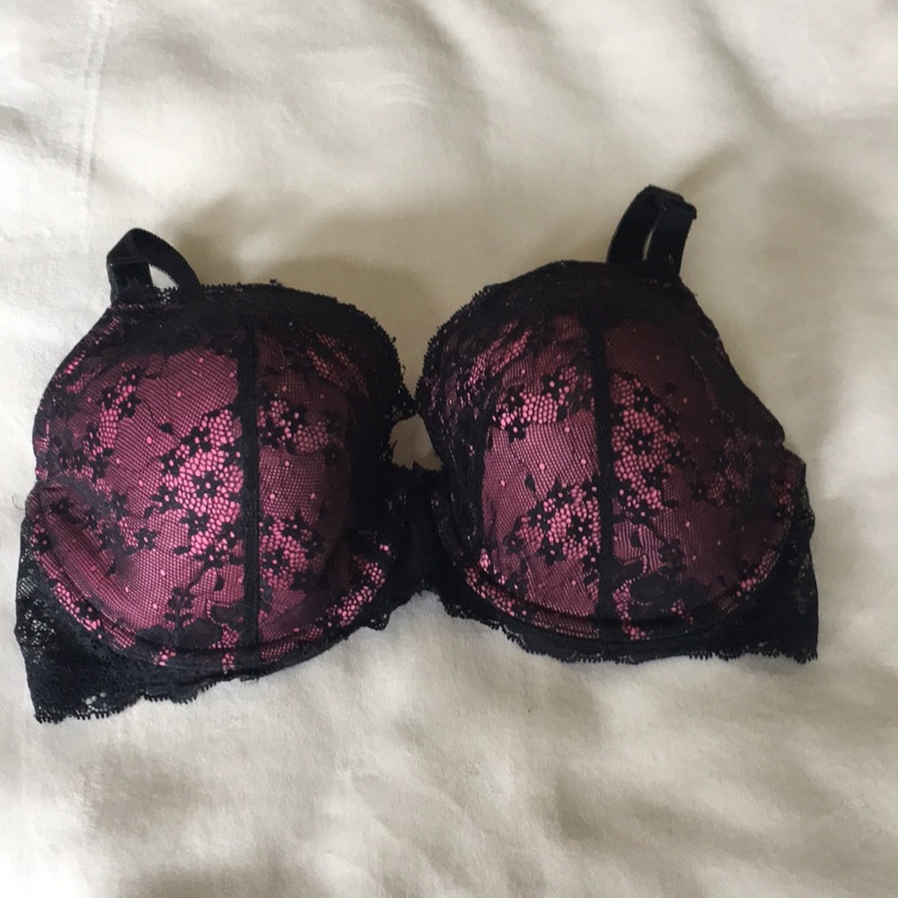 Victoria’s Secret Dream Angels lined demi bra